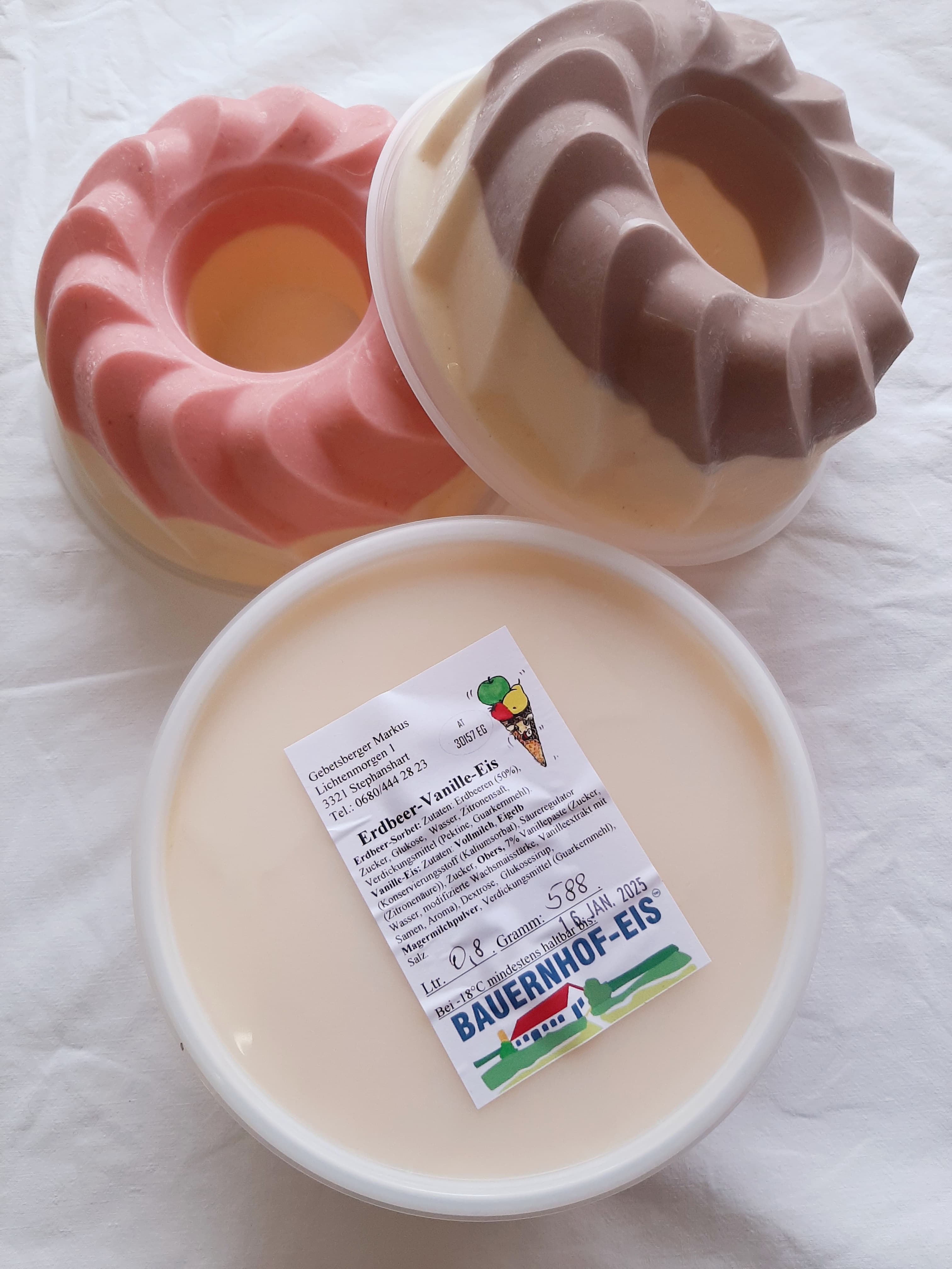 cremiges Bauernhofeis aus Stephanshart 